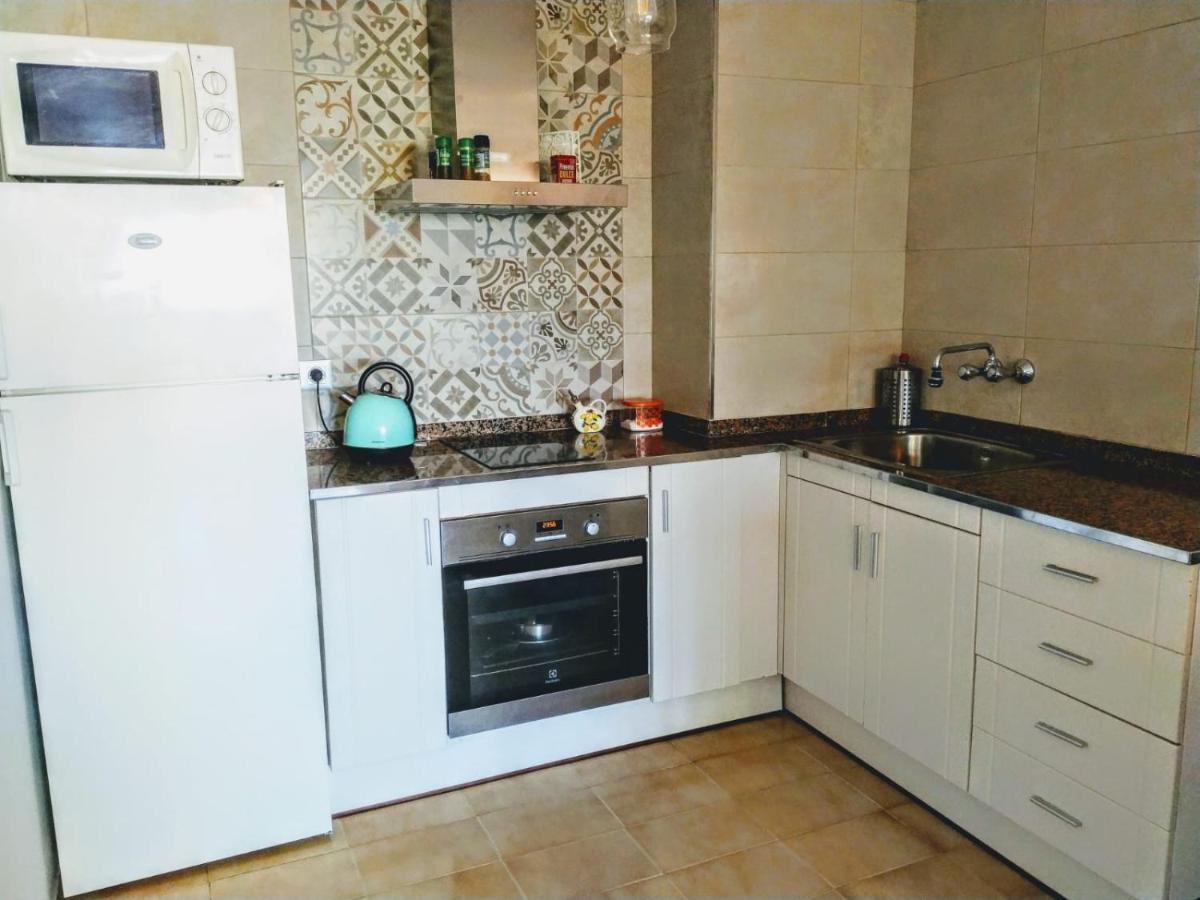 Optimist Apartment Cambrils Bagian luar foto