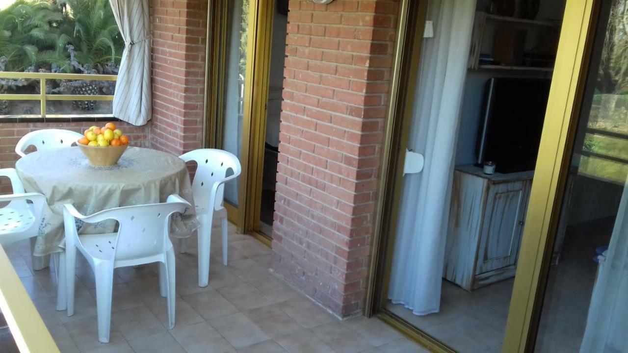 Optimist Apartment Cambrils Bagian luar foto
